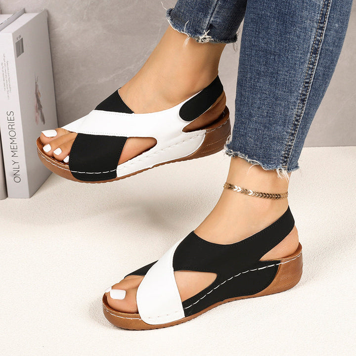 Stella - Chunky-Soled Sandals