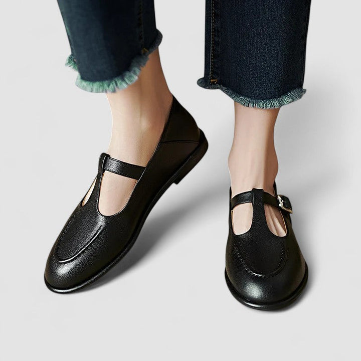 Camila – Low-Heel Mary Jane Shoes