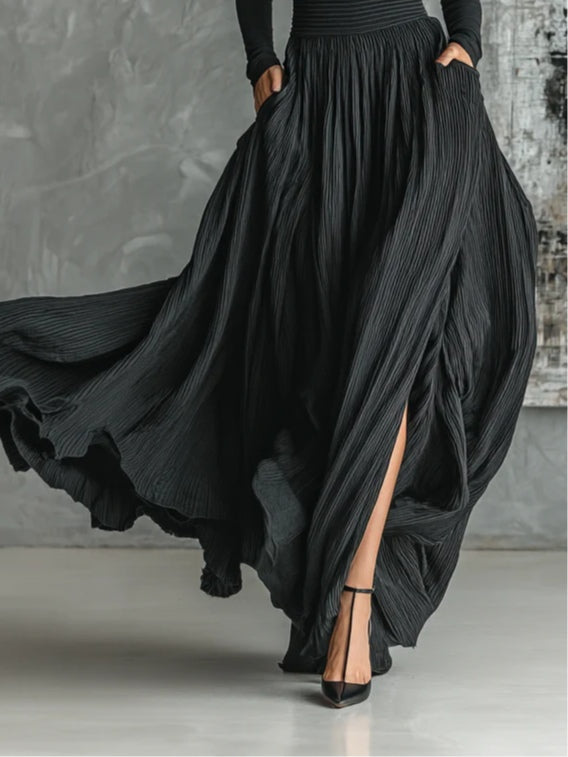 Fashion All Black Skinny Turtleneck T-shirt and Pleated Skirt Set